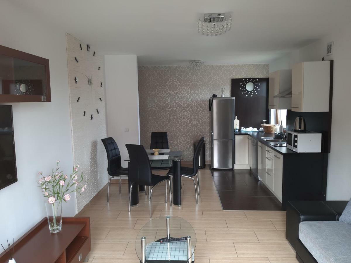 Apartament Piotr Леба Экстерьер фото